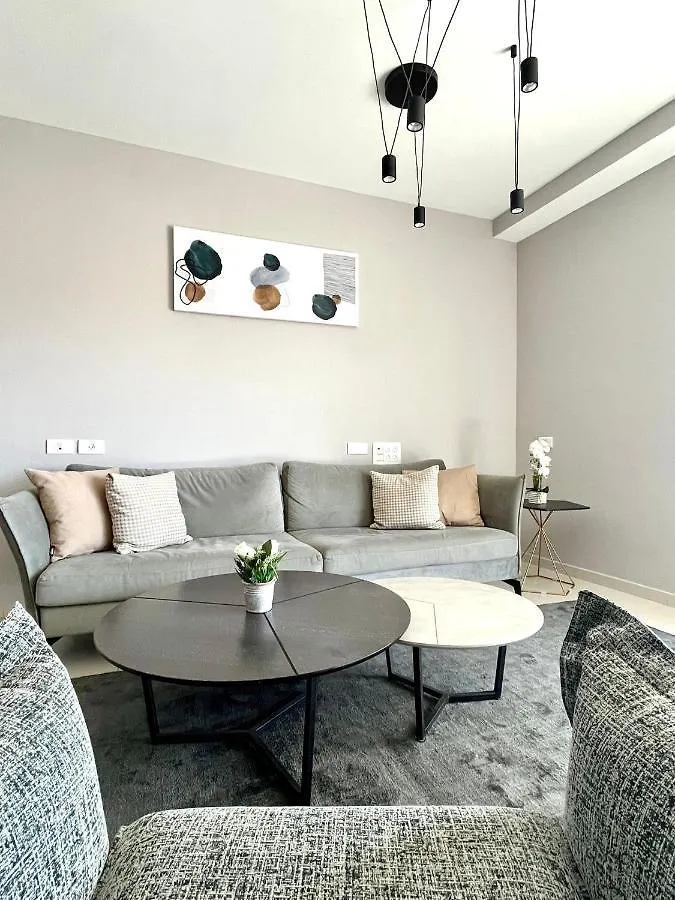 Esterin Royal Park Apartments Ελάτ
