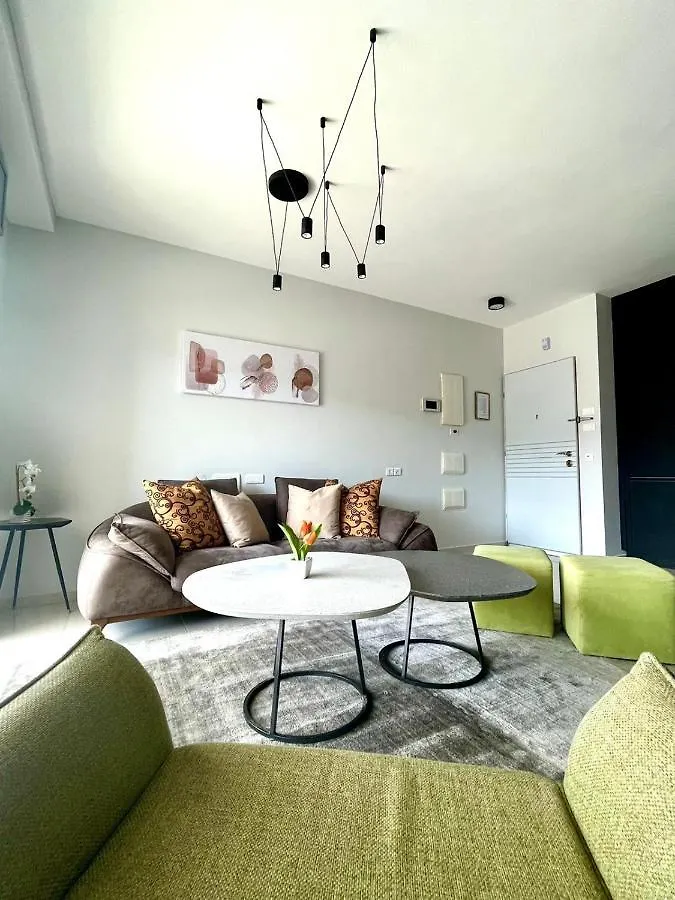 Esterin Royal Park Apartments Ελάτ