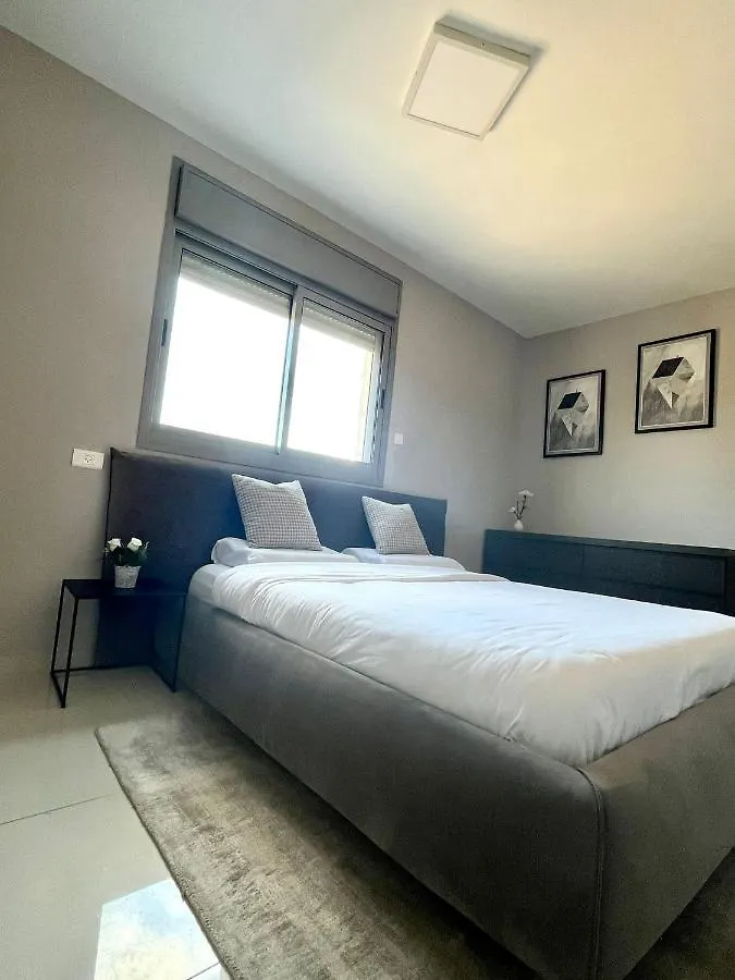 Esterin Royal Park Apartments Ελάτ